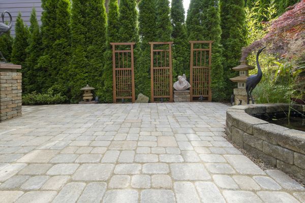 Backyard Hardscape Service in Springfield